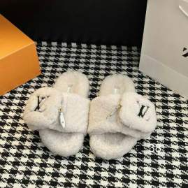 Picture of Louis Vuitton Shoes _SKULVsz35-40LY080512740
